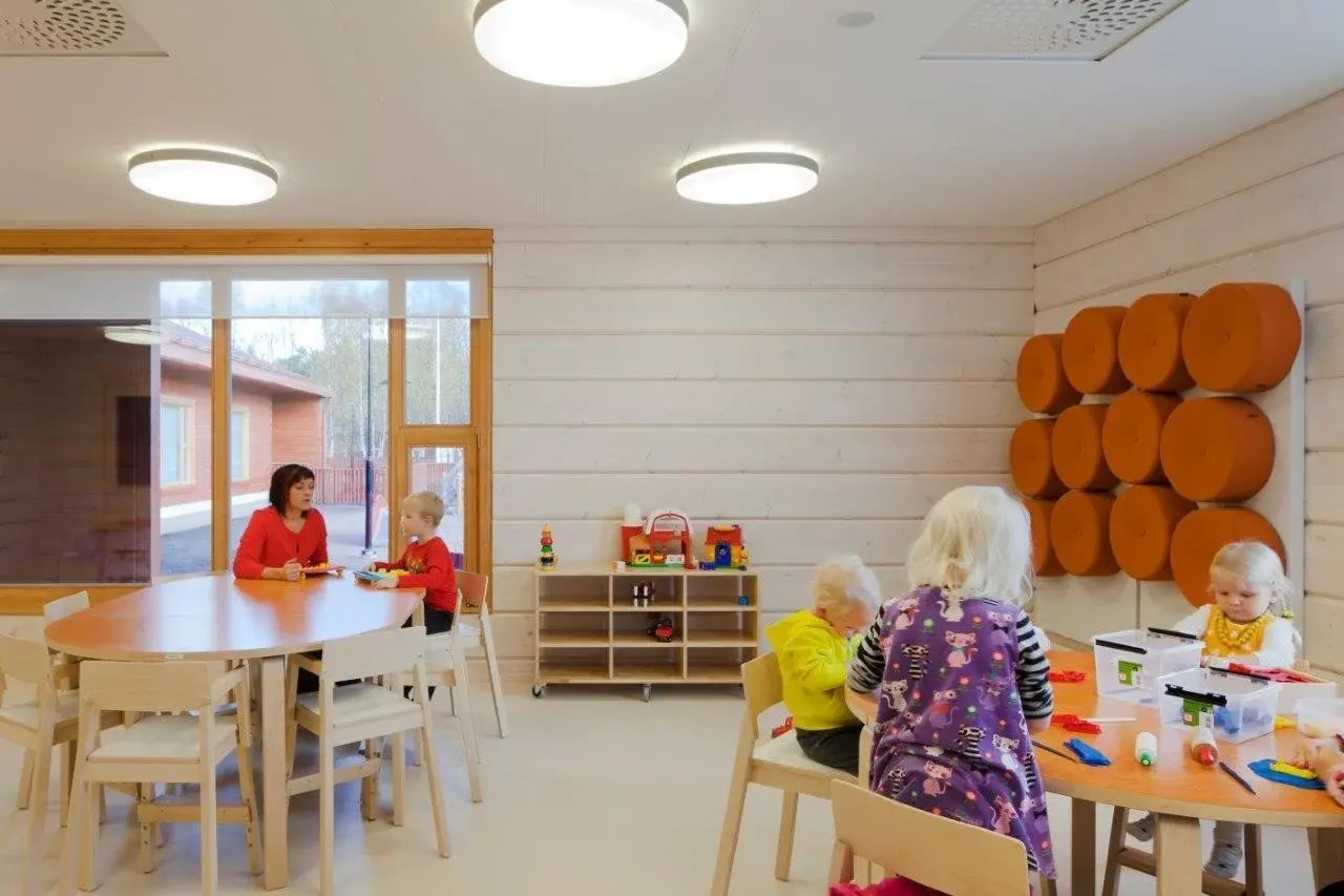 Intérieur d'une crèche construite par Kontio