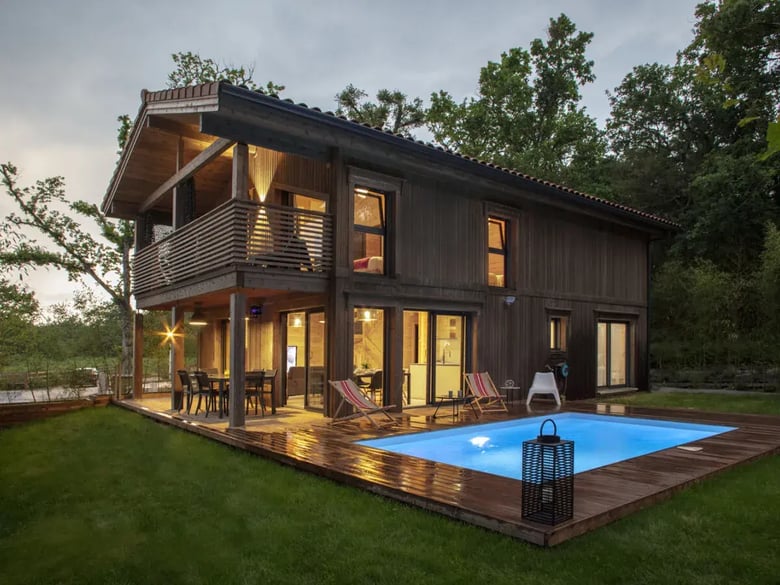 Maison en kit construite par le client