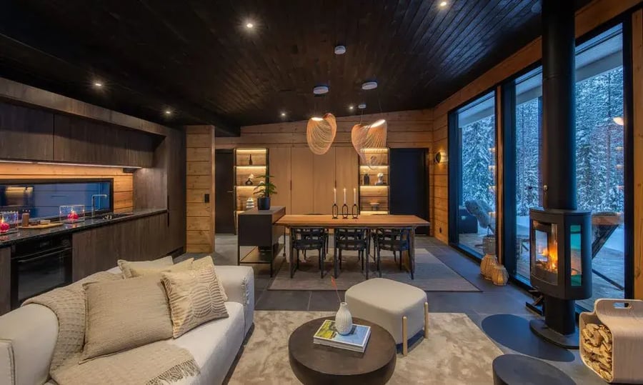 Intérieur chalet de montagne haut de gamme
