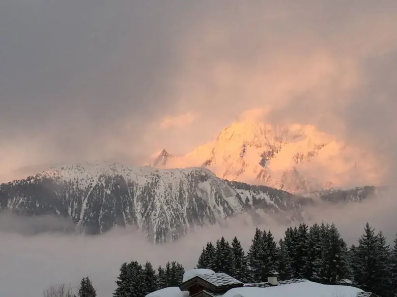 Vue sur les montagnes