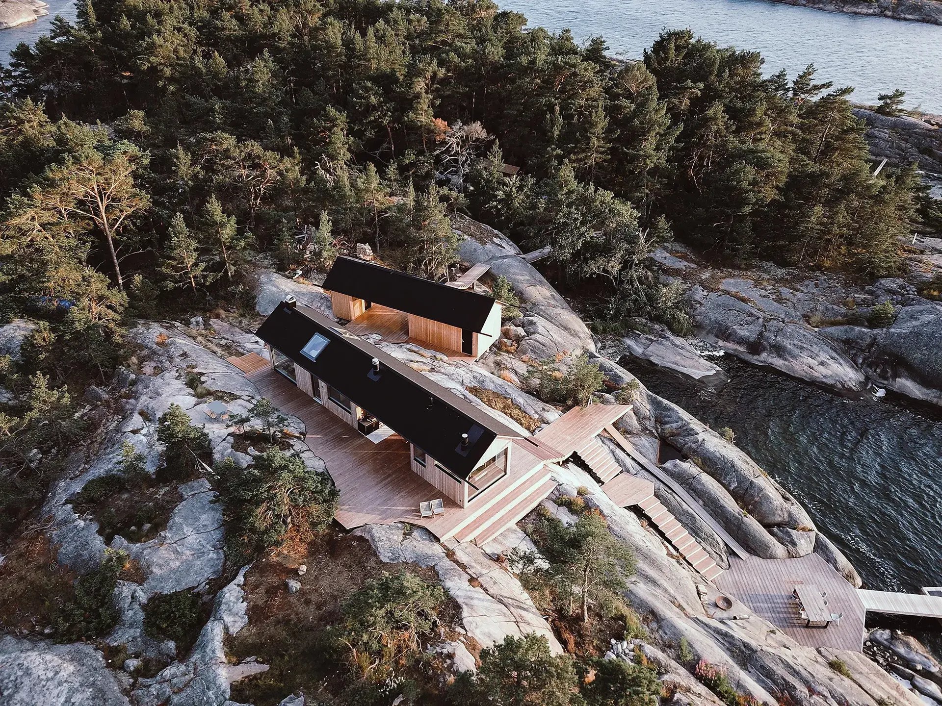 La villa et sa dépendance