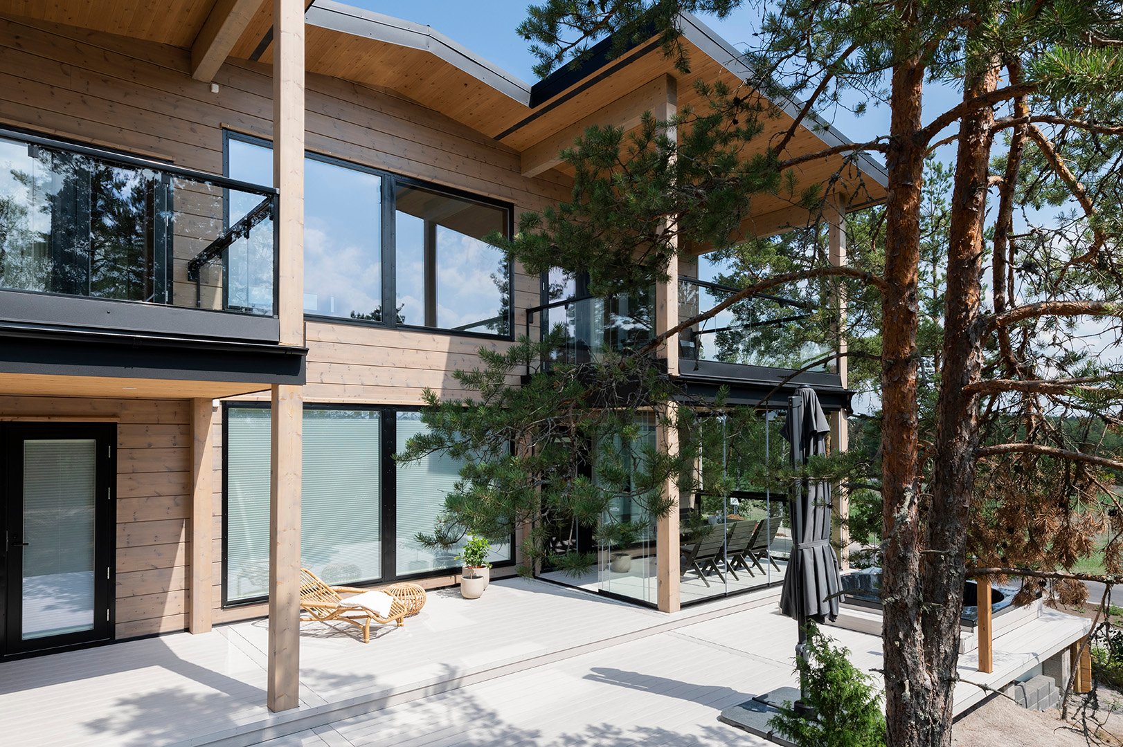 Kontio_Hill_House_Villa_Myotatuuli_Naantalin_asuntomessut_2022