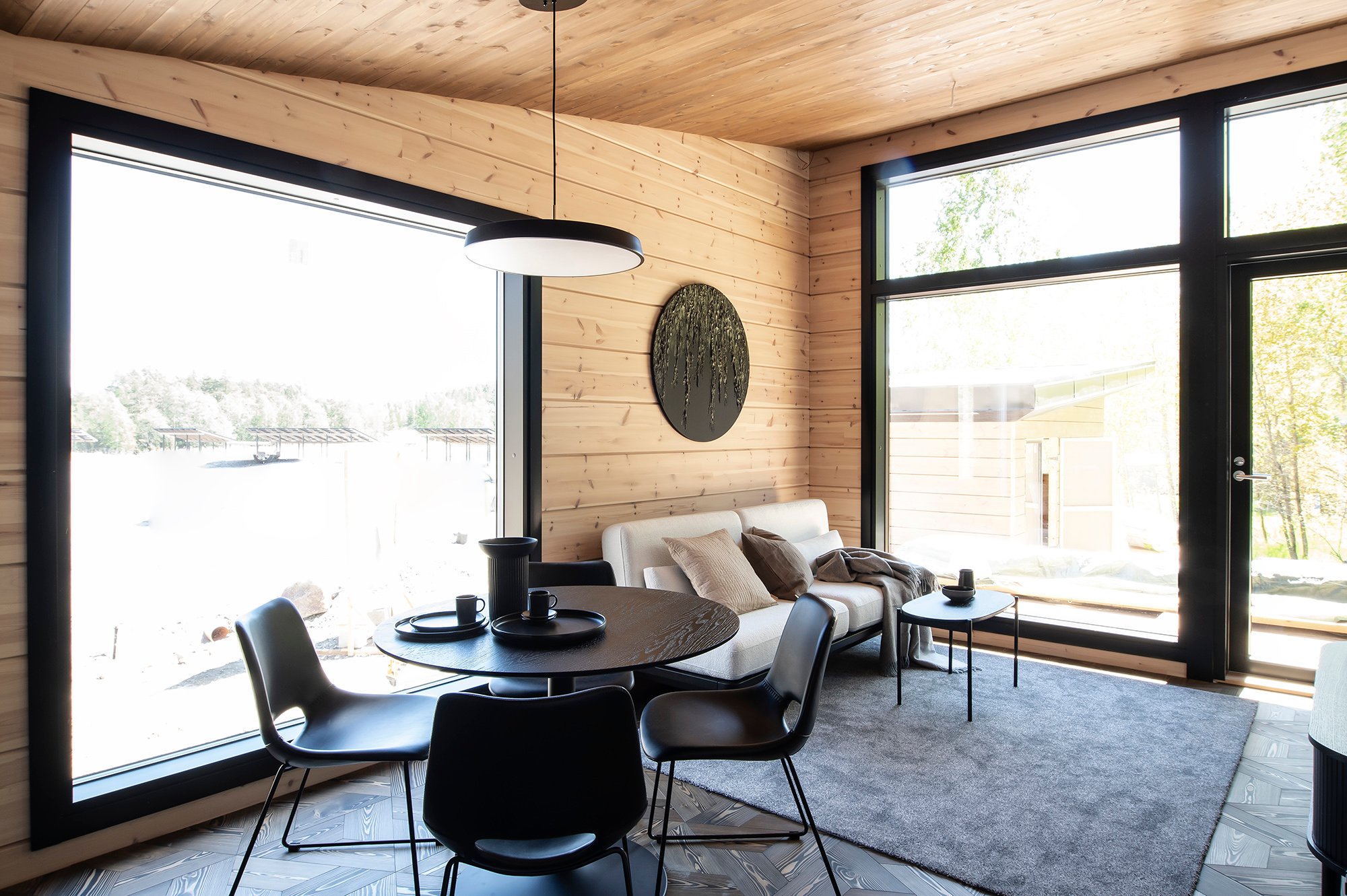 Kontio_Sky_House_Villa_Nade_Naantali_olohuone