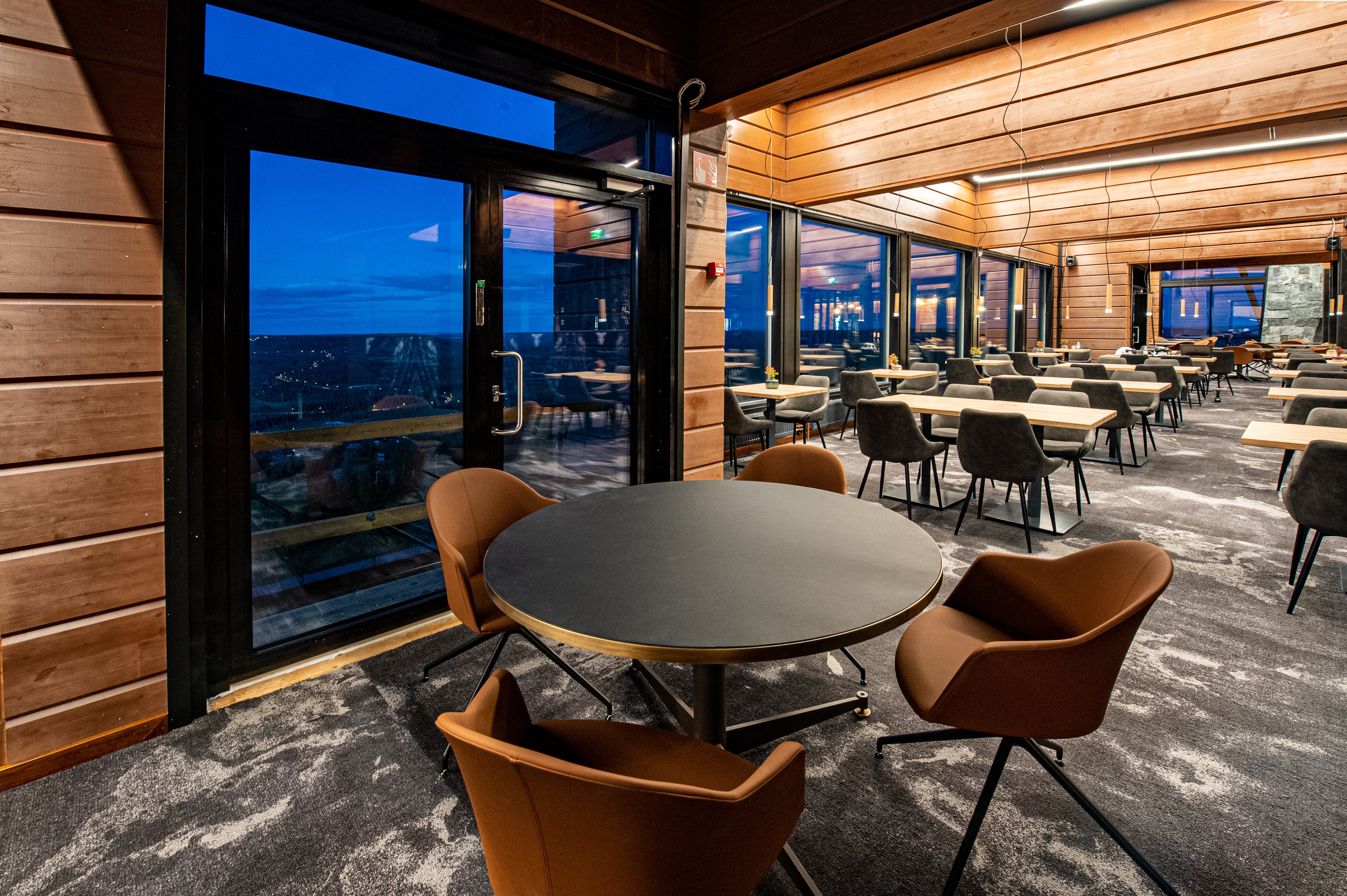 hotel_isosyote_blue_moment