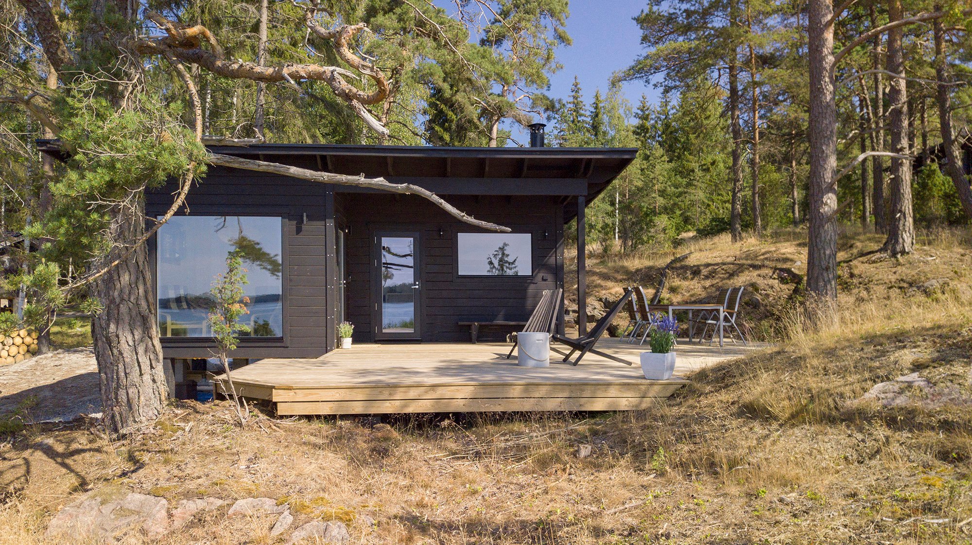 Kontio_Lehtoranta_25A_sauna_aitta_tupa_vierashuone_poolhouse_hirsi_moderni