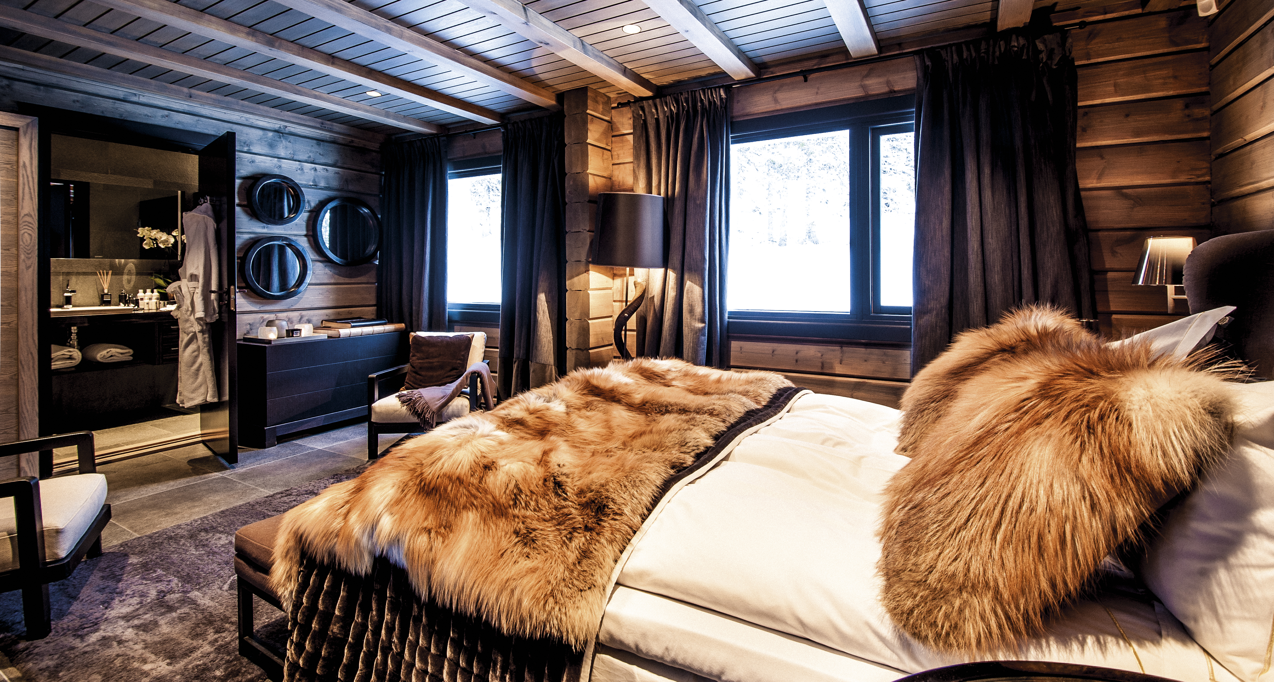 Mountain Ski House - Wood House gallery image 5